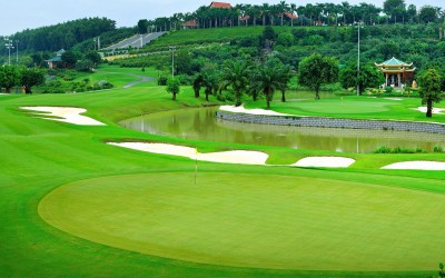 Tiêu chuẩn thiết kế sân golf là gì ?